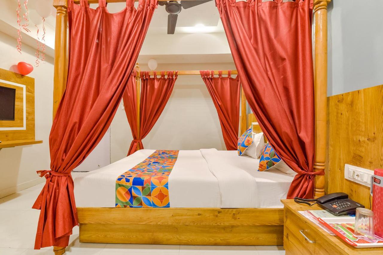 Naroda Fabhotel Apollo - Nr Odhav Ring Road מראה חיצוני תמונה