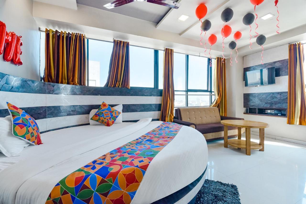 Naroda Fabhotel Apollo - Nr Odhav Ring Road מראה חיצוני תמונה